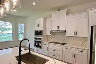 5206 Country Club Dr, Lago Vista, TX 78645 - Photo 4