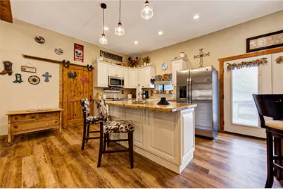 2518 Main Street, Liverpool, TX 77577 - Photo 18
