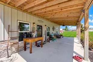 2518 Main St, Liverpool, TX 77577 - Photo 4