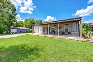 2518 Main St, Liverpool, TX 77577 - Photo 2
