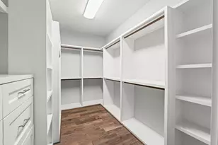 954 Fisher St, Houston, TX 77018 - Photo 22