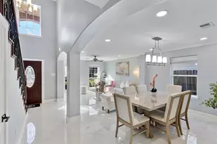 405 Mystic Trail Loop, Houston, TX 77339 - Photo 6