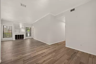 1201 Bering Drive #85, Houston, TX 77057 - Photo 8