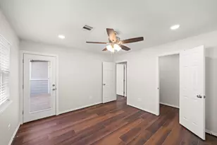 4023 Breakwood Dr, Houston, TX 77025 - Photo 30