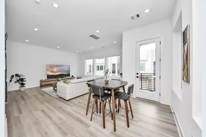 8320 Brecha Lane, Houston, TX 77055 - Photo 12