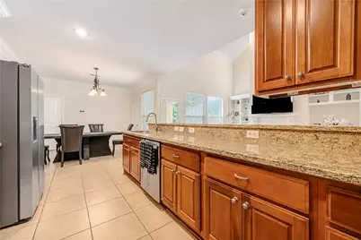 2011 Spring Cedar Lane, Houston, TX 77077 - Photo 32