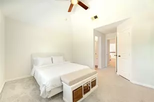 2011 Spring Cedar Ln, Houston, TX 77077 - Photo 14