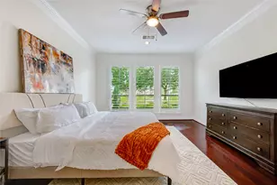 2011 Spring Cedar Ln, Houston, TX 77077 - Photo 4