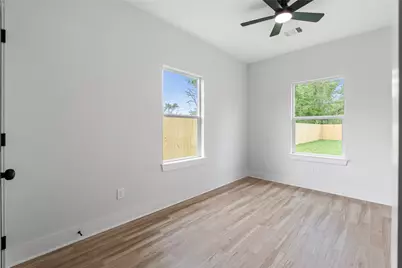 1615 Dolly Wright Street, Houston, TX 77088 - Photo 6