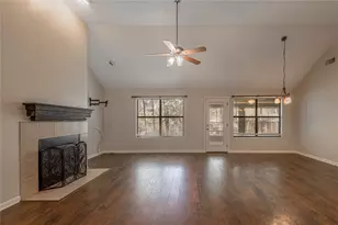 1713 Greenway Dr, Huntsville, TX 77340 - Photo 8