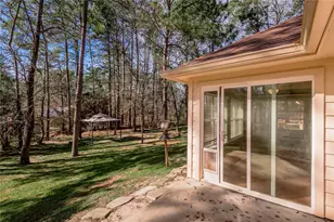 1713 Greenway Dr, Huntsville, TX 77340 - Photo 28