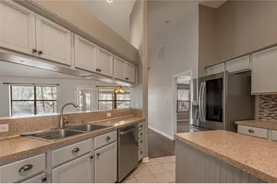 1713 Green Way Drive, Huntsville, TX 77340 - Photo 12