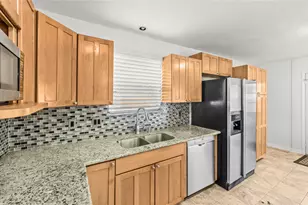 15318 Colwyn Ln, Houston, TX 77040 - Photo 8