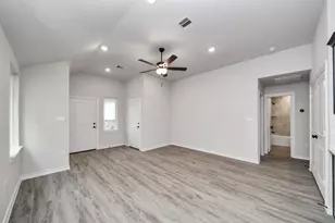 18728 Loom dr, Conroe, TX 77306 - Photo 10