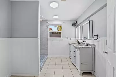 302 11th Avenue N, Texas City, TX 77590 - Photo 16