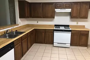 18023 Garden Manor Dr, Houston, TX 77084 - Photo 4