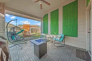 2611 Winding Creek Way, Conroe, TX 77385 - Photo 16