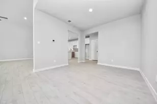 18630 Serapis St, Fresno, TX 77545 - Photo 10