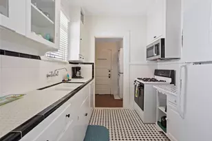 1208 Ursuline St St, Galveston, TX 77550 - Photo 8