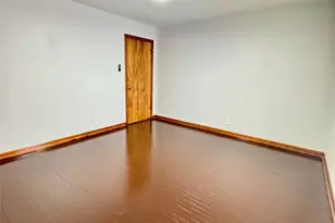 1701 Gillette St, Baytown, TX 77520 - Photo 12