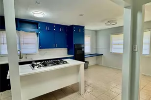 1701 Gillette St, Baytown, TX 77520 - Photo 6