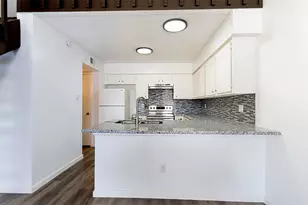 12232 Bob White Dr, Houston, TX 77035 - Photo 14