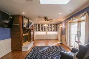 1305 W Grove Ave, Lufkin, TX 75904 - Photo 1