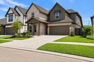 10931 Endeavor Dr, Richmond, TX 77469 - Photo 2
