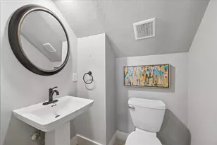 3004 Garrow St, Houston, TX 77003 - Photo 18
