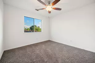 310 Cedar Lake Dr, League City, TX 77573 - Photo 30