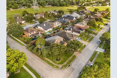 310 Cedar Lake Drive, League City, TX 77573 - Photo 38