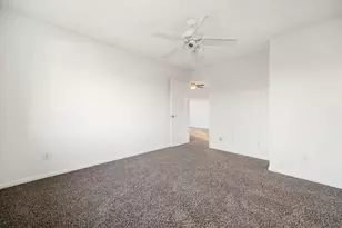 310 Cedar Lake Dr, League City, TX 77573 - Photo 30