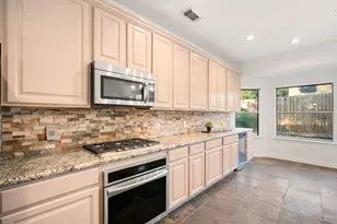 310 Cedar Lake Dr, League City, TX 77573 - Photo 10