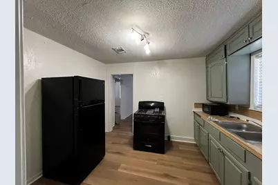 2840 Hebert Street, Beaumont, TX 77705 - Photo 6