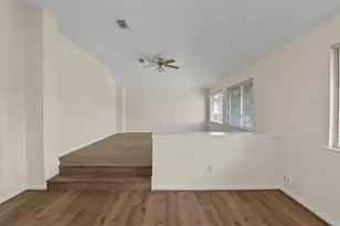 4911 Silver Fox Dr, Houston, TX 77066 - Photo 18