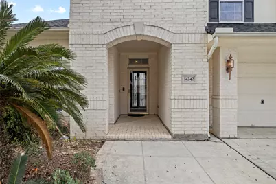 14242 Nelson Bay Court, Sugar Land, TX 77498 - Photo 4