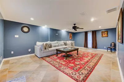 303 Shady Glen Lane, Conroe, TX 77385 - Photo 12