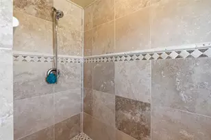 3527 9 Mile Rd, Galveston, TX 77554 - Photo 26