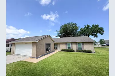 12741 Lake Conroe Hills Drive, Willis, TX 77318 - Photo 14
