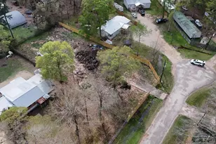 17708 Ellzey Ln, Conroe, TX 77302 - Photo 8