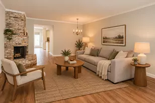 12662 Rip Van Winkle Dr, Houston, TX 77024 - Photo 2