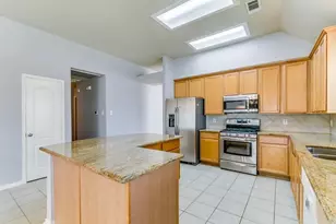 16802 Village View Trail, Sugar Land, TX 77498 - Photo 18