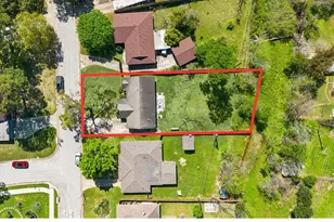 1314 W 31st St, Houston, TX 77018 - Photo 2