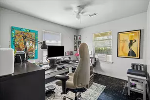 1314 W 31st St, Houston, TX 77018 - Photo 14