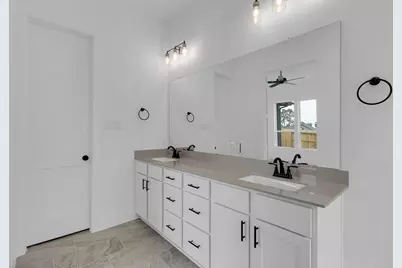 7514 Prairie Foxglove Way, Fulshear, TX 77441 - Photo 14