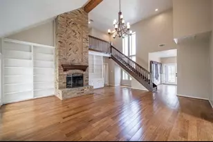 2654 Live Oak Dr, Rosenberg, TX 77471 - Photo 2