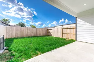 5803 Hardy St, Houston, TX 77009 - Photo 24