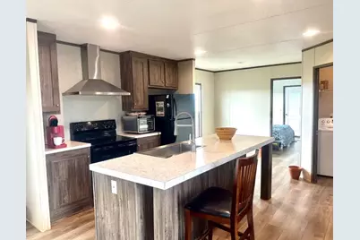 358 County Road 4521, Palacios, TX 77465 - Photo 14