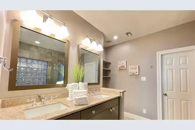 1013 Gross Street, Houston, TX 77019 - Photo 30