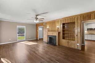 4373 Harvest Ln, Houston, TX 77004 - Photo 8